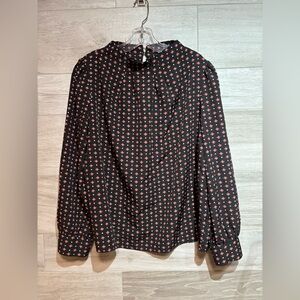 3/$30 Elegant long sleeve mock neck blouse size XL